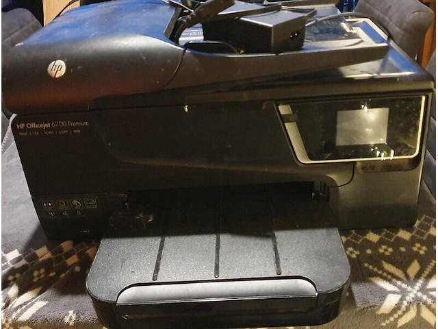 Ca. 30x computers, boxen en muziek installaties - afbeelding 22 van  25