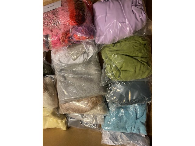 Ca. 30x damesmode, le trico, peserico, club l'avenir, xs-3l - afbeelding 13 van  14
