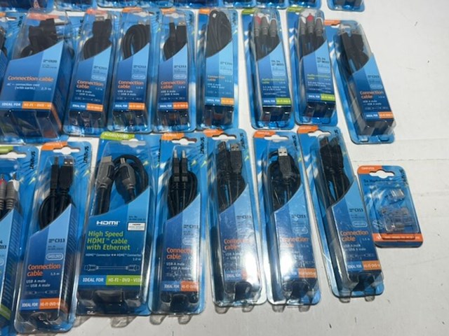 Ca. 30x diverse kabels scanpart - afbeelding 4 van  5