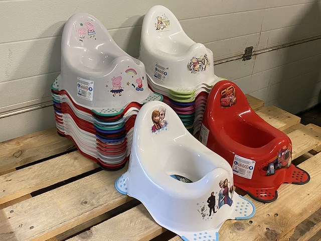 Ca. 30x diverse keeper plaspotjes - afbeelding 2 van  5