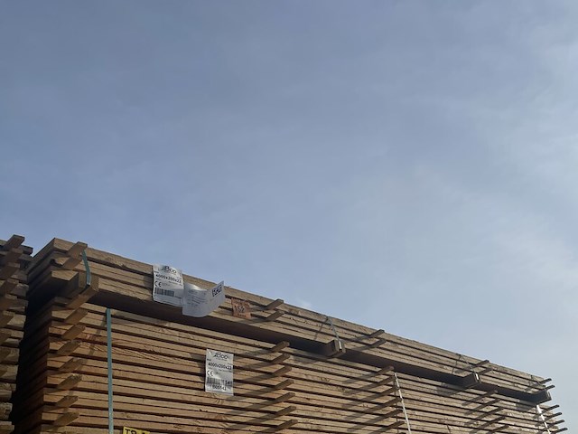 Ca. 30x douglas planken fijnbezaagd, 22x200mm, lengte 400cm - afbeelding 4 van  4