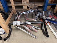 Ca. 30x fietsonderdelen w.o. stuurbochten, w.o. pinarello, bbb - afbeelding 6 van  12