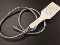 Ca. 30x handdouche met doucheslangen, wit/chroom