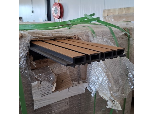 Ca. 30x hkc wpc wandpaneel 290x22 cm, teak, 2026 - afbeelding 3 van  5