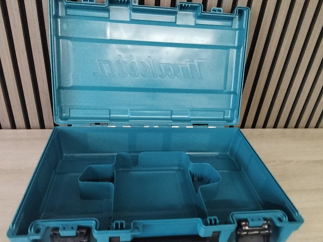 Ca. 30x lege makita koffers - afbeelding 2 van  3