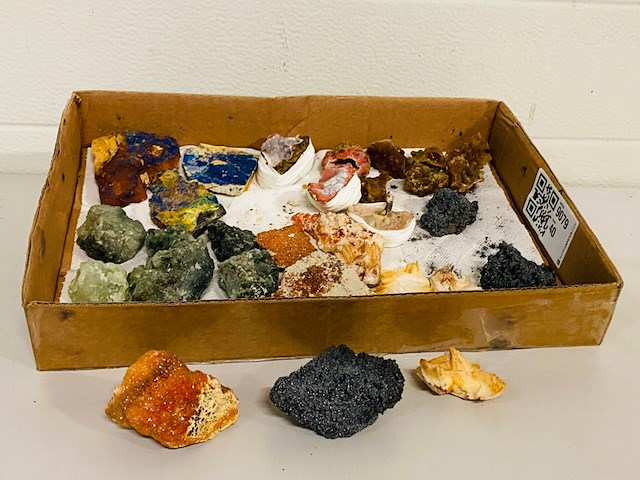 Ca. 30x mineralen divers uit marokko - afbeelding 1 van  8