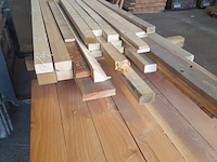 Ca. 30x vuren diverse balken en latten, lengte 140-300 cm - afbeelding 1 van  4