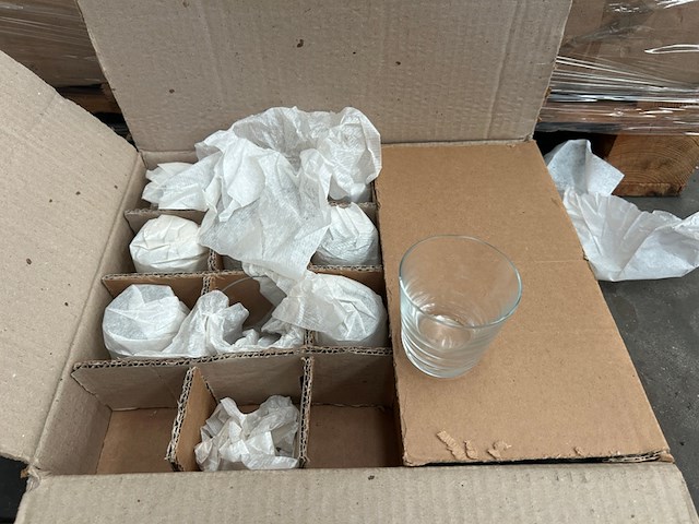 Ca. 3100x glaswerk - afbeelding 2 van  3