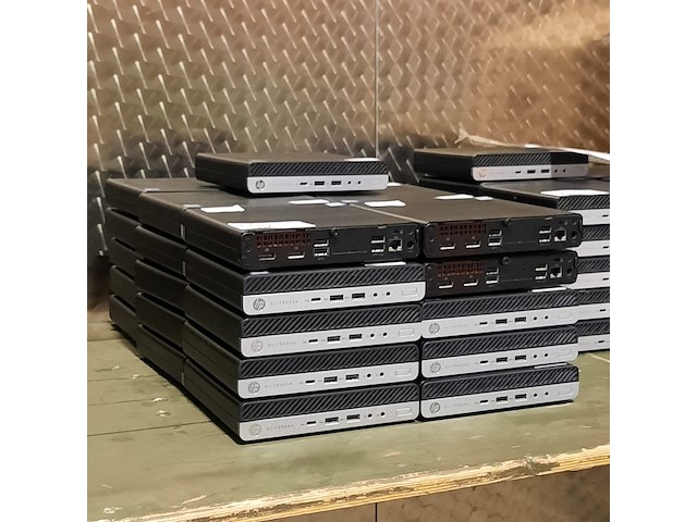Ca. 31x desktop, o.a. hp, o.a. elitedesk 800 g4 - afbeelding 10 van  10