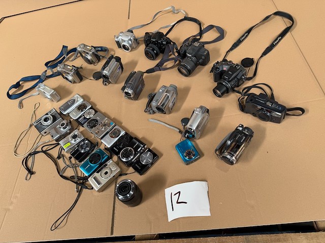 Ca. 31x digitale camera - afbeelding 5 van  16