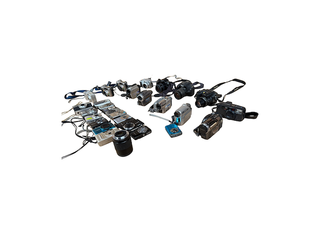 Ca. 31x digitale camera - afbeelding 1 van  16