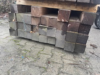 Ca. 31x douglas balken fijnbezaagd, 120x120mm, lengte 500cm - afbeelding 3 van  3
