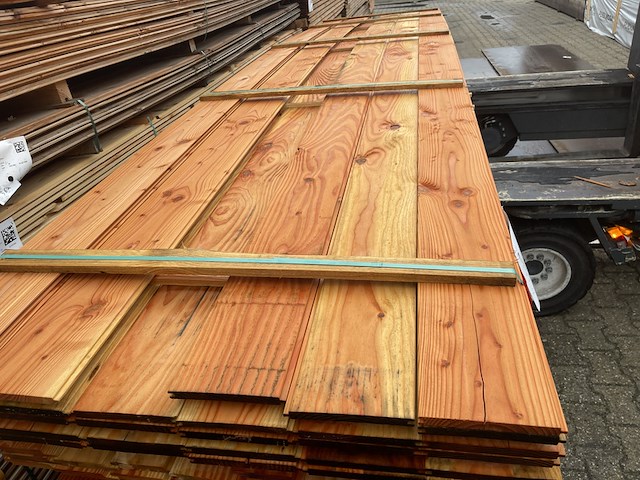 Ca. 31x douglas veer en groef, 18x185mm, lengte 500cm - afbeelding 1 van  3