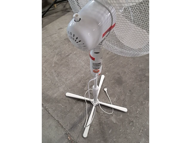Ca. 31x staande ventilator, o.a. strijbosch - afbeelding 5 van  10