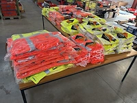 Ca. 320x diverse reflecterende werkkleding, o.a. hydrowear - afbeelding 12 van  17
