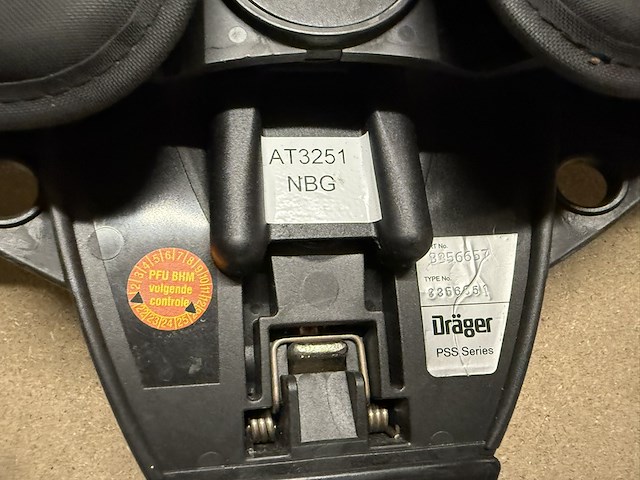 Ca. 32x ademluchttoestellen, dräger, pss 7000 bodyguard - afbeelding 3 van  15