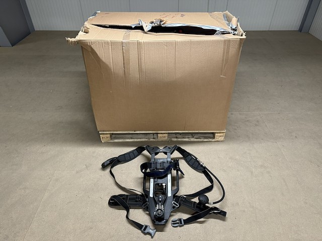 Ca. 32x ademluchttoestellen, dräger, pss 7000 bodyguard - afbeelding 1 van  15