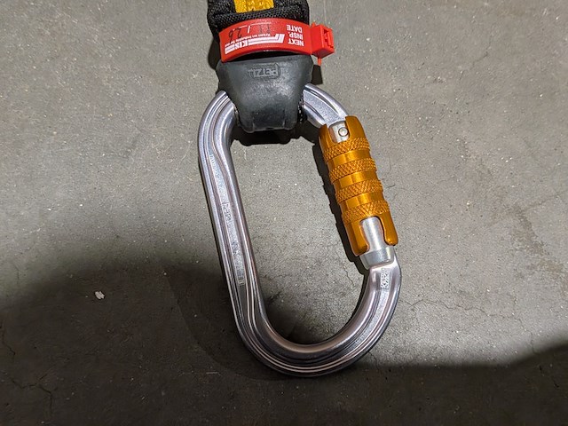 Ca. 32x automatische anti-valbeveiliging met demper en karabijnhaak, petzl, asap'sorber 40 - afbeelding 5 van  9