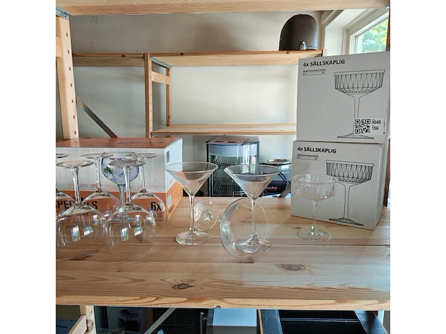 Ca. 32x cocktailglazen - afbeelding 1 van  2