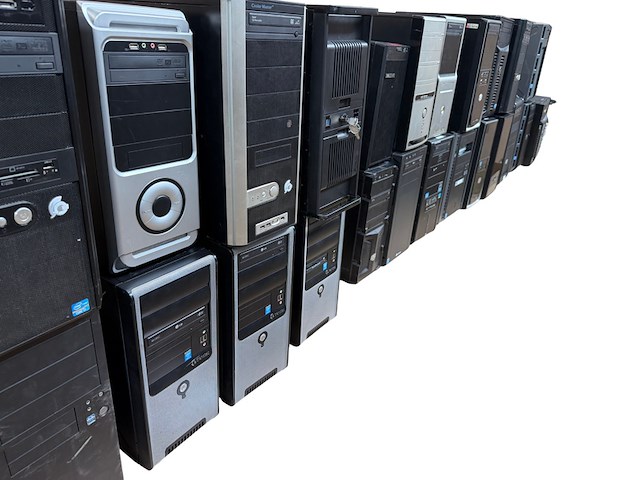 Ca. 32x computer - afbeelding 1 van  7