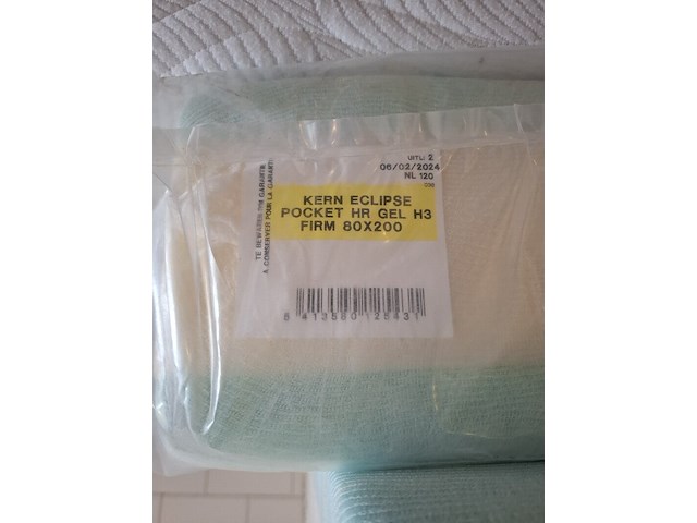 Ca. 32x diverse matrassen o.a. van landschoot - afbeelding 7 van  13