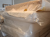 Ca. 32x diverse matrassen o.a. van landschoot - afbeelding 9 van  13