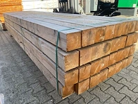 Ca. 32x douglas balken fijnbezaagd, 120x120mm, lengte 400cm - afbeelding 3 van  3