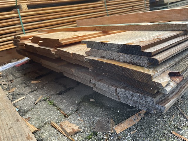 Ca. 32x douglas wisselsponning/halfhoutsrabat, 18x180mm, lengte 600cm - afbeelding 2 van  3