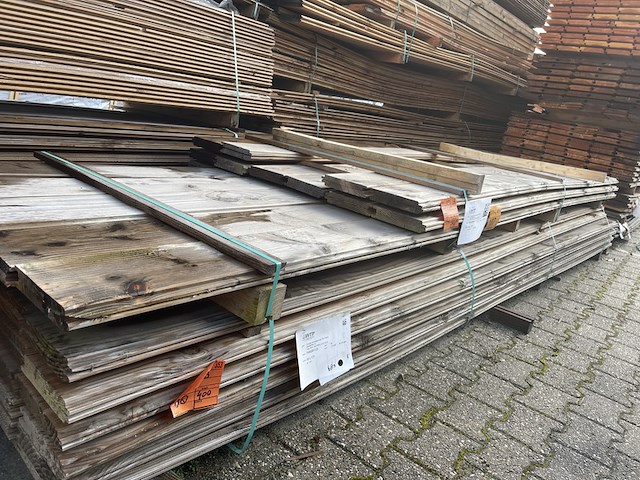 Ca. 32x douglas wisselsponning/halfhoutsrabat, 18x185mm, lengte 22/300cm, 10/400cm - afbeelding 2 van  3