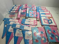 Ca. 32x gender reveal versiering