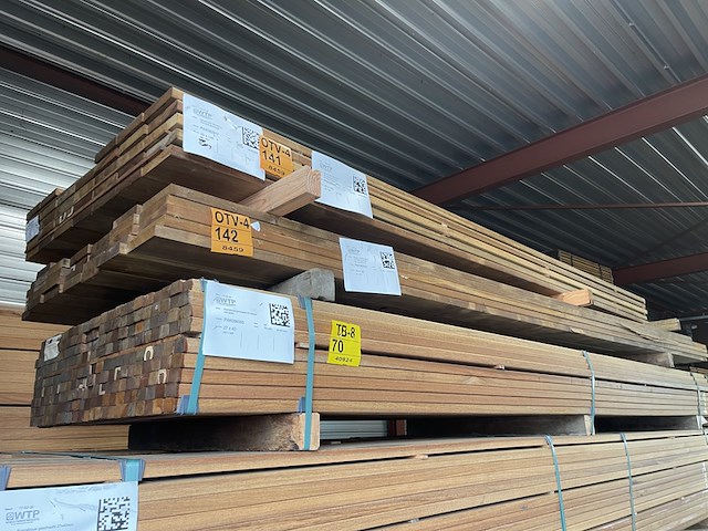 Ca. 32x guyana ipé planken geschaafd, 25x140mm, lengte 3/335cm, 29/365cm - afbeelding 4 van  4