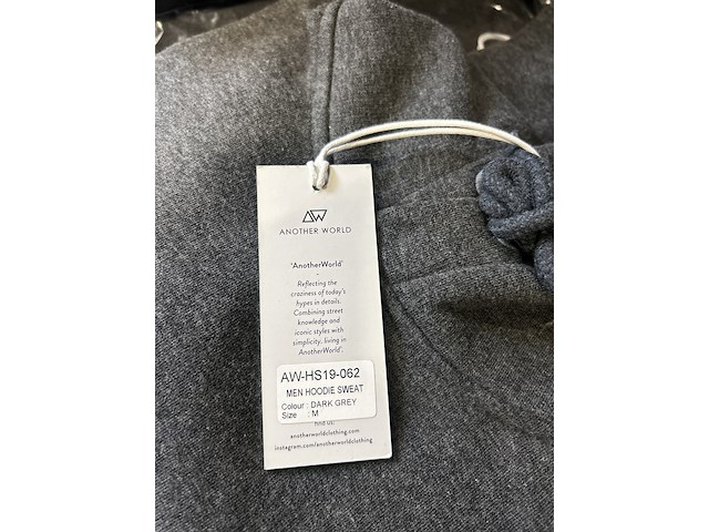 Ca. 32x hoodie, sweatshirt - afbeelding 7 van  11