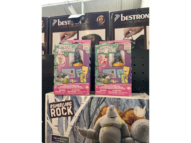 Ca. 32x kinderspeelgoed w.o. knutselpakket, puzzel, o.a. disney, netflix, dora - afbeelding 3 van  6