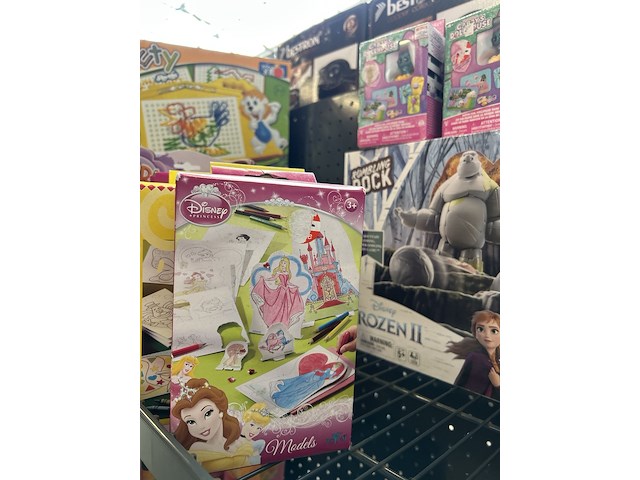 Ca. 32x kinderspeelgoed w.o. knutselpakket, puzzel, o.a. disney, netflix, dora - afbeelding 4 van  6