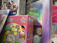 Ca. 32x kinderspeelgoed w.o. knutselpakket, puzzel, o.a. disney, netflix, dora - afbeelding 6 van  6