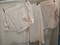 Ca. 32x oude crème/ witte schorten middeleeuws - afbeelding 4 van  10