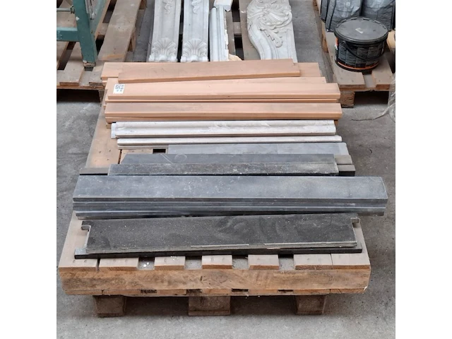 Ca. 33x diverse dorpels - afbeelding 8 van  8
