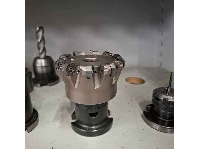 Ca. 33x diverse gereedschapshouders t.b.v. freesmachine, kavel 3 - afbeelding 13 van  35