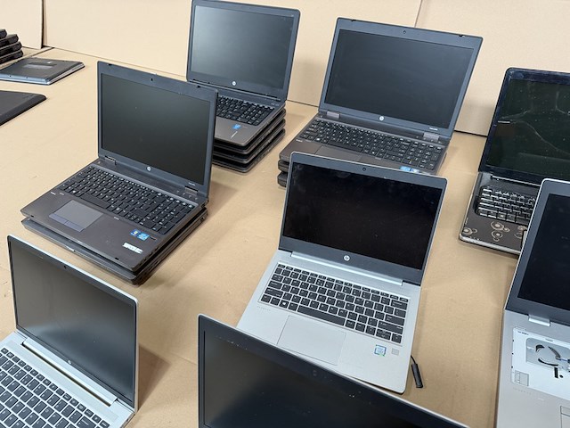 Ca. 33x laptop, hp - afbeelding 3 van  22
