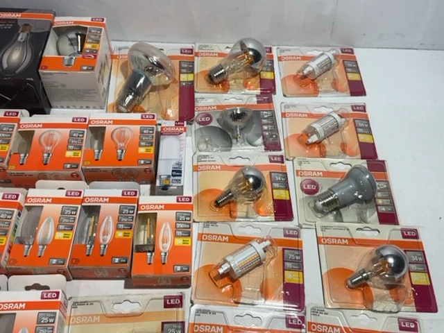 Ca. 33x (led) lampen osram - afbeelding 3 van  5