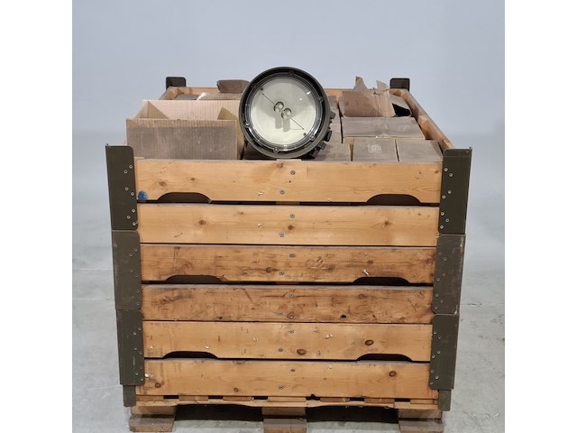 Ca. 33x lichtarmatuur, verolme elektra, mx6773 - afbeelding 1 van  6