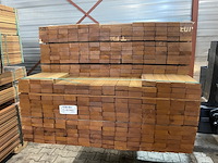 Ca. 347x guyana teak planken geschaafd, 27x70mm, lengte 158/100cm, 189/125cm - afbeelding 3 van  3