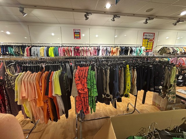 Ca. 349x jassen, polo's en pyjama's, moodstreet, vingino, cyell, maat 152 t/m 176 & 38(m) - afbeelding 3 van  4