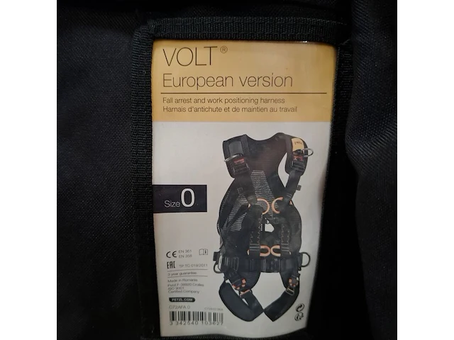 Ca. 34x diverse harnassen en toebehoren o.a. petzl - afbeelding 10 van  16