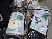Ca. 34x diverse harnassen en toebehoren o.a. petzl - afbeelding 14 van  16