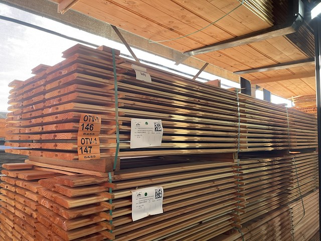 Ca. 34x douglas blokhut profiel, 26x175mm, lengte 500cm - afbeelding 2 van  3