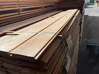Ca. 34x douglas blokhut profiel, 28x175mm, lengte 300cm - afbeelding 1 van  3