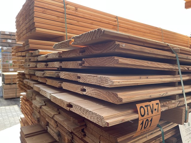Ca. 34x douglas blokhut profiel, 28x175mm, lengte 300cm - afbeelding 3 van  3