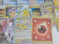 Ca. 34x kaart, pokémon, o.a. radiant charizard - afbeelding 2 van  21
