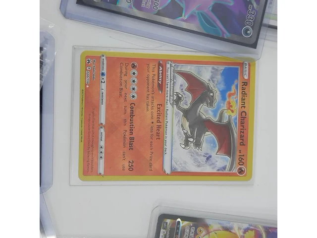 Ca. 34x kaart, pokémon, o.a. radiant charizard - afbeelding 10 van  21